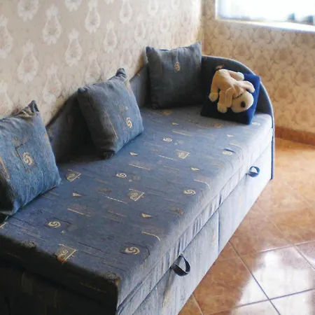 Four Bedroom Holiday In Ferienhaus Balatonlelle
