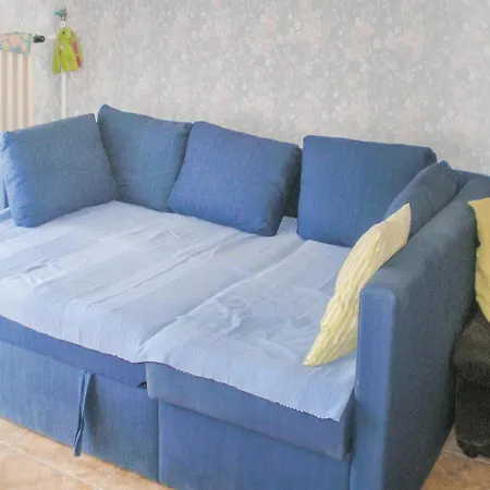 Four Bedroom Holiday In Ferienhaus Balatonlelle